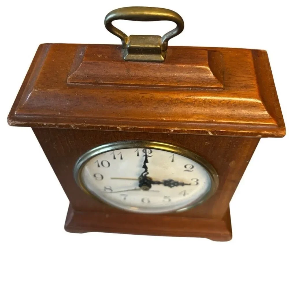 Seth Thomas Buckingham 2E Model SS10-AD Solid Mahogany Mantle Clock *Works*